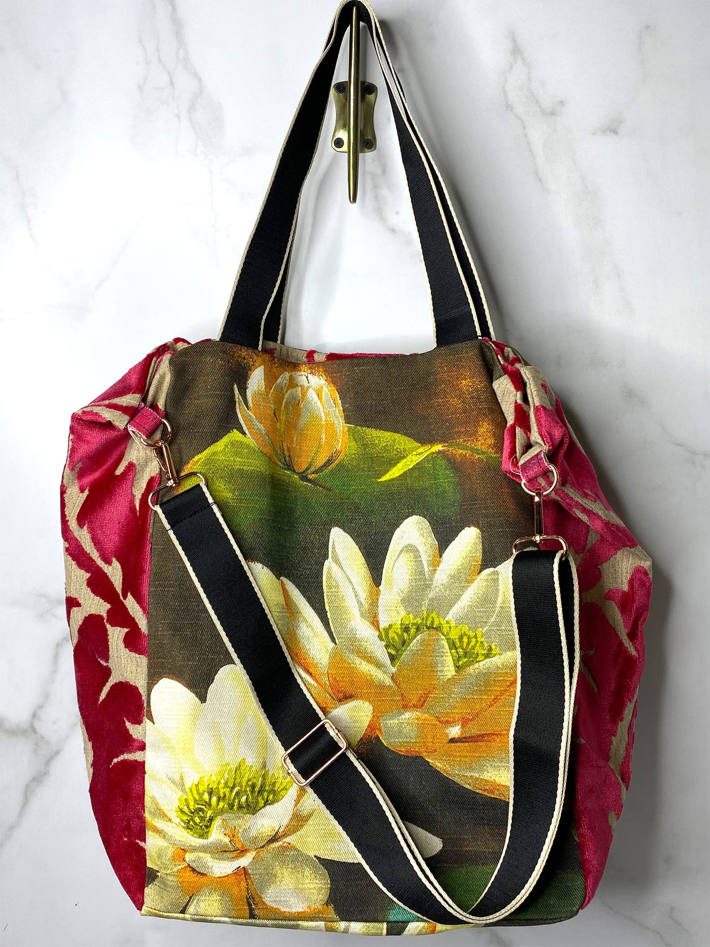 The Waterlily Waxed Canvas Tote (2 versions) - PDF Sewing pattern – Blue  Calla Patterns